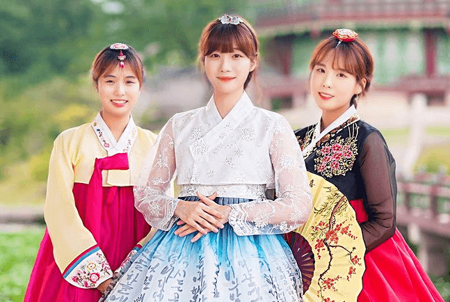 Modern:-Quvepo93vq= Hanbok